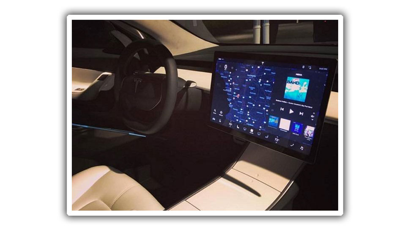 Illustration for article titled Inside The Tesla Model 3 Prototype's Super-Minimalist InteriorÂ
